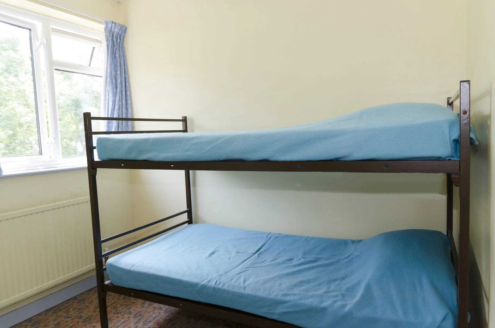 Private small bunk room